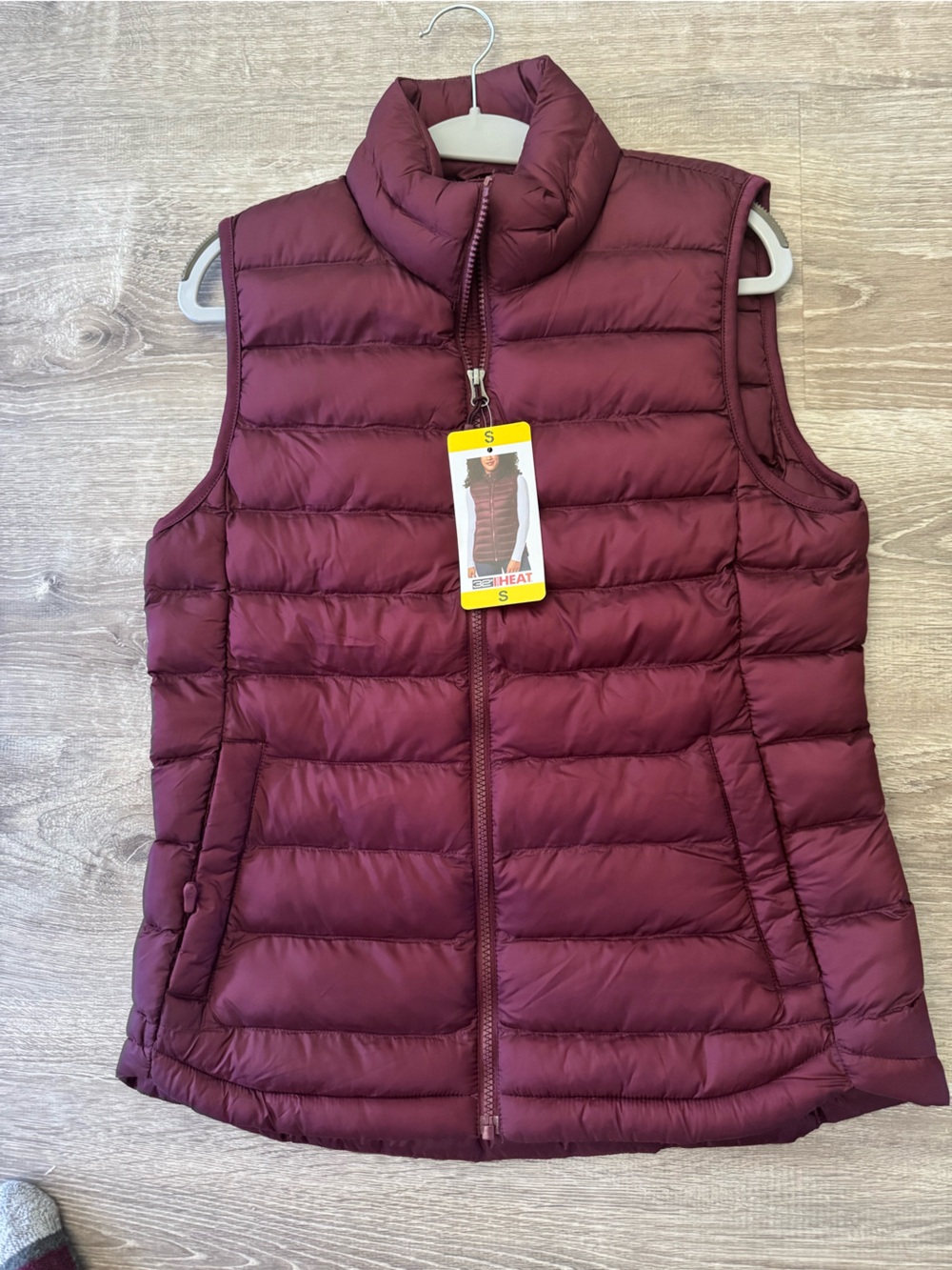 32 Degrees Maroon Quilted Puffer Vest